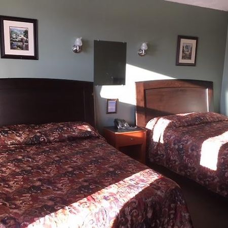 Modern Motel Thunder Bay Exteriör bild